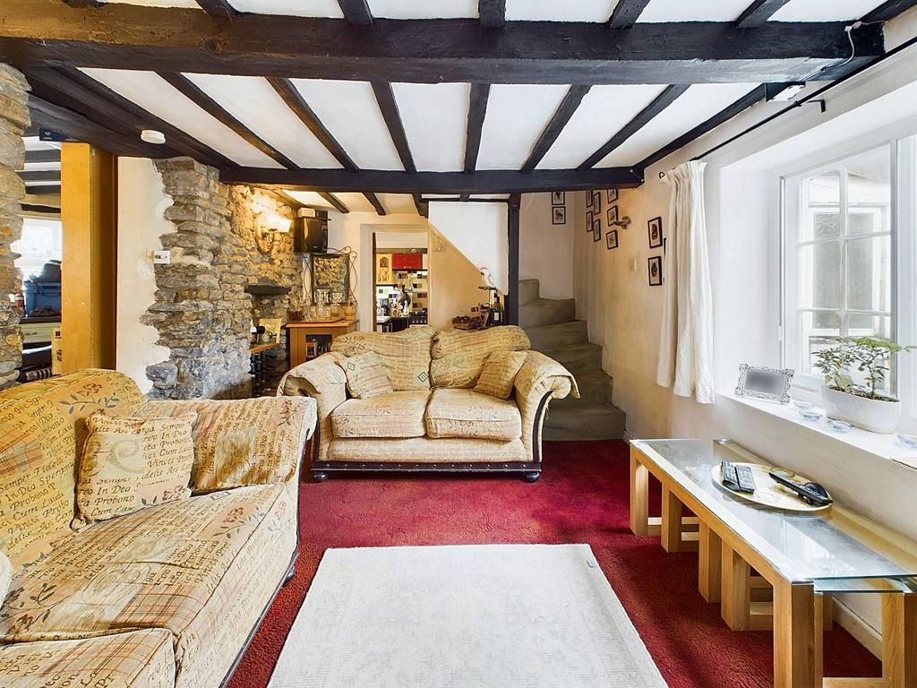 Property photo 3 of 16