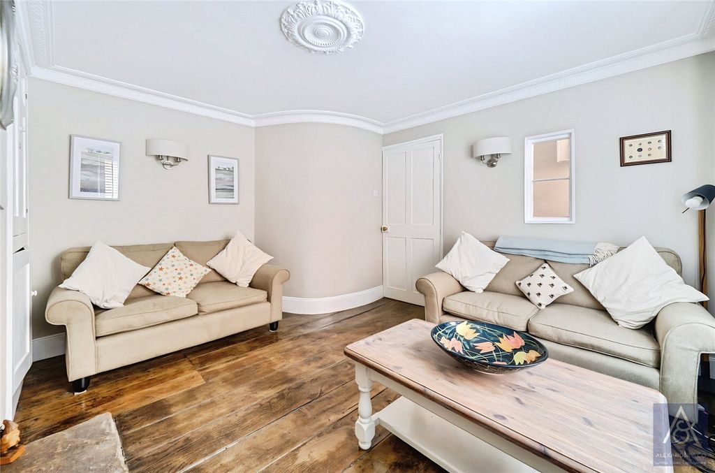 Property photo 3 of 19 Picture No. 43