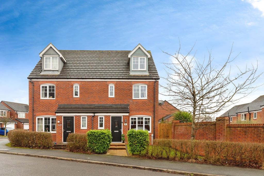 Property photo 1 of 24 External