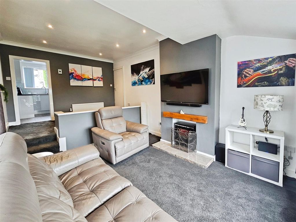 Property photo 3 of 26 81Cbb294-20250930_154612.Jpg