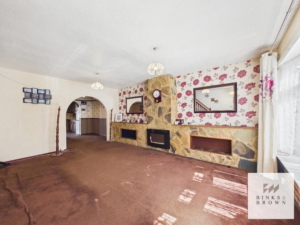 Property photo 2 of 19 Photo 2