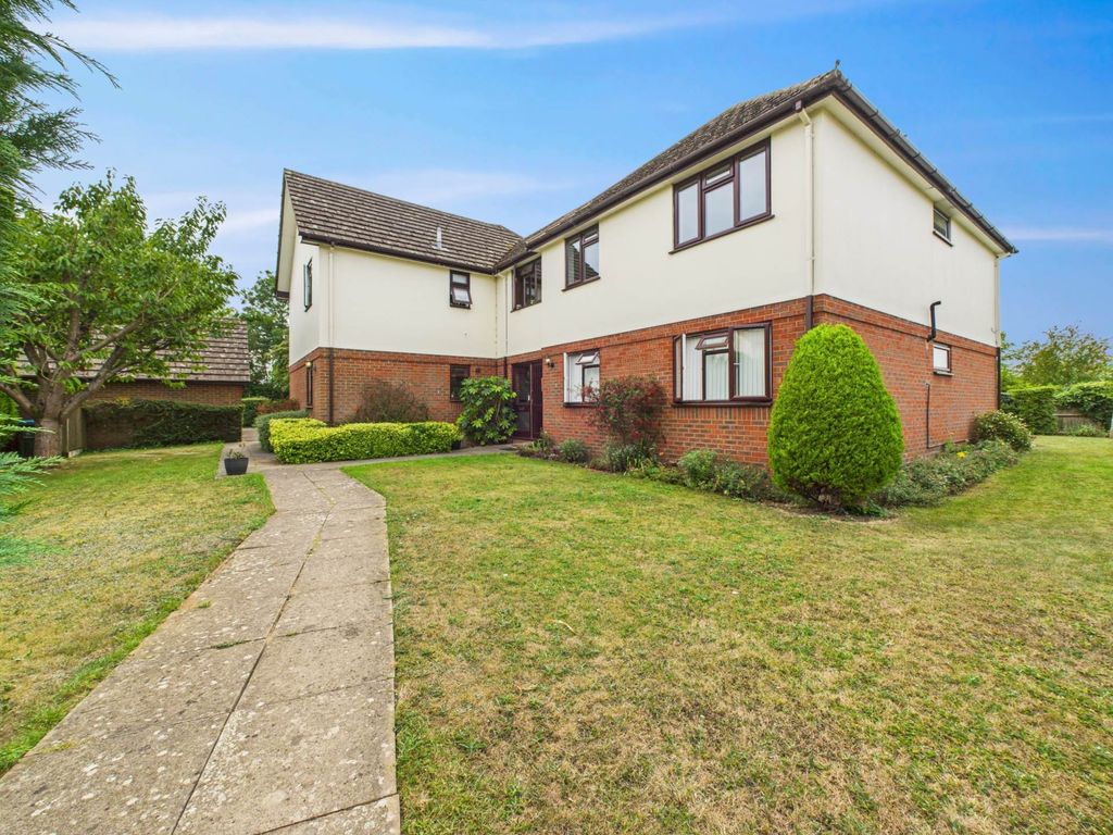 Property photo 2 of 12