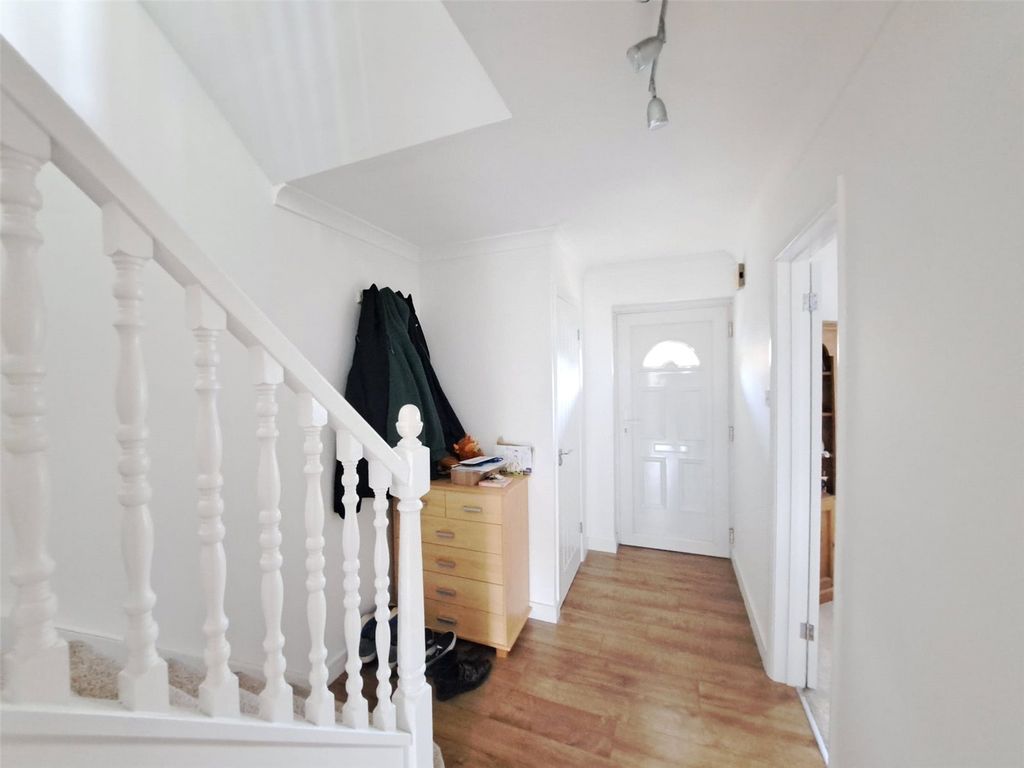 Property photo 2 of 20 Picture No. 02