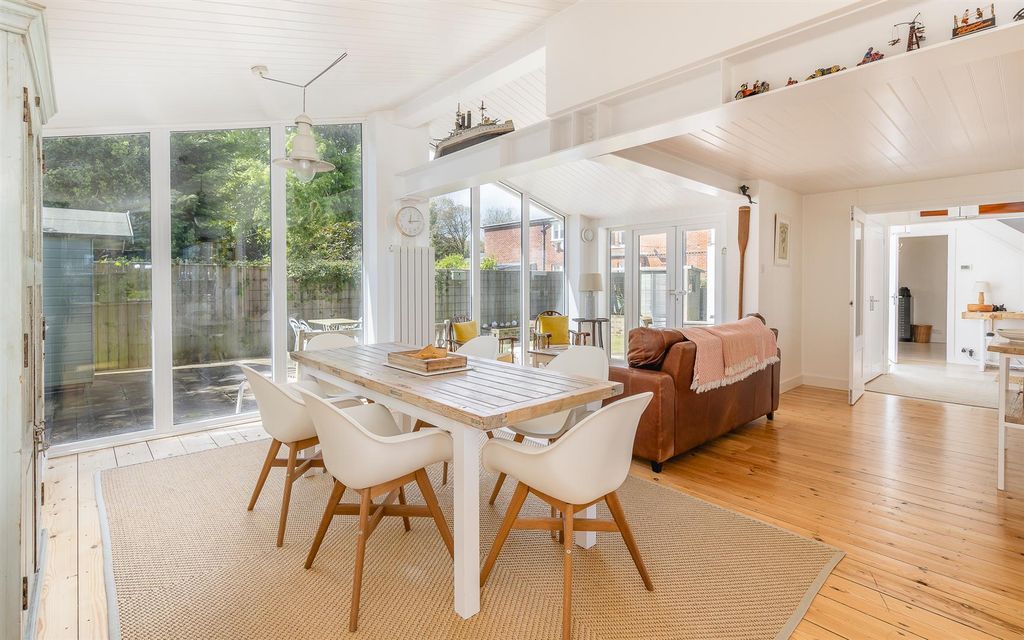 Property photo 3 of 31 13.Jpg
