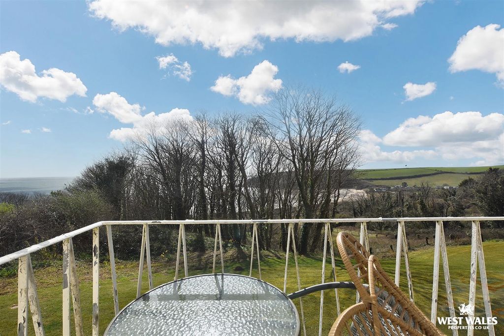 Property photo 1 of 15 8 (17).Jpg