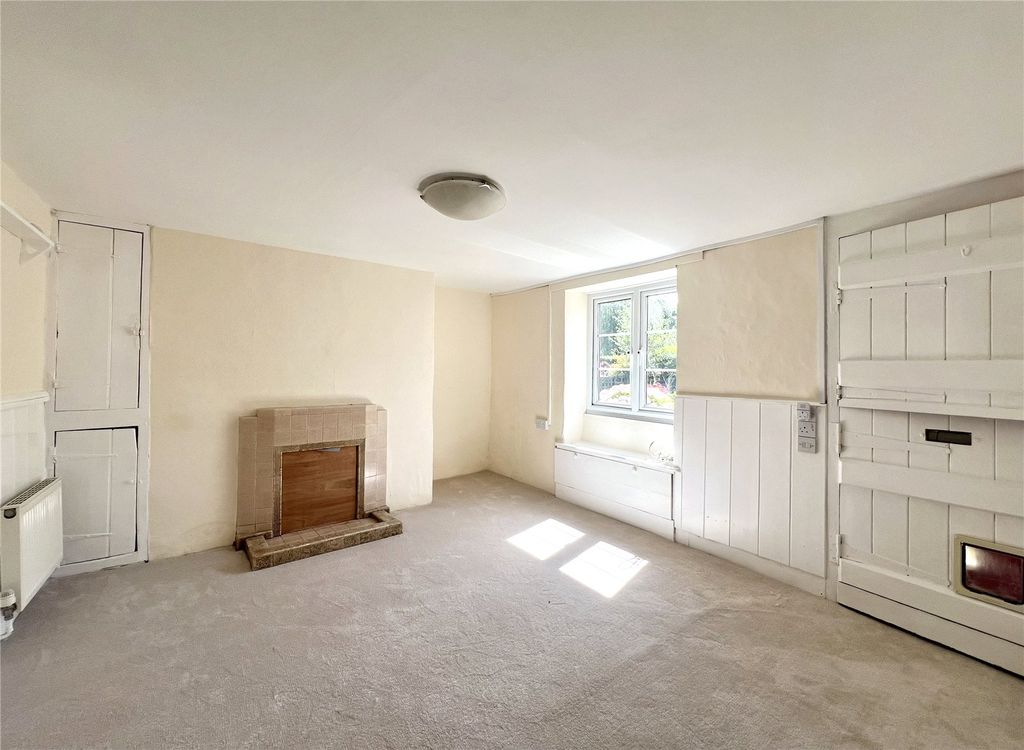 Property photo 2 of 16 Picture No. 05