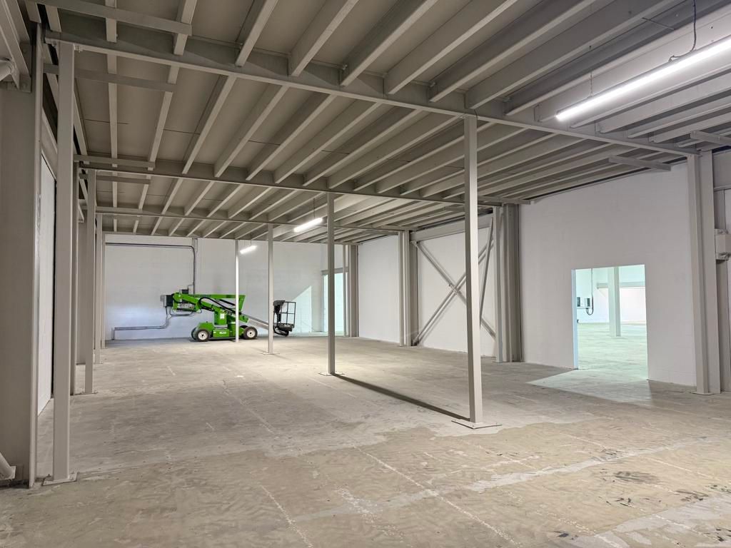 Property photo 3 of 7 Photo 13