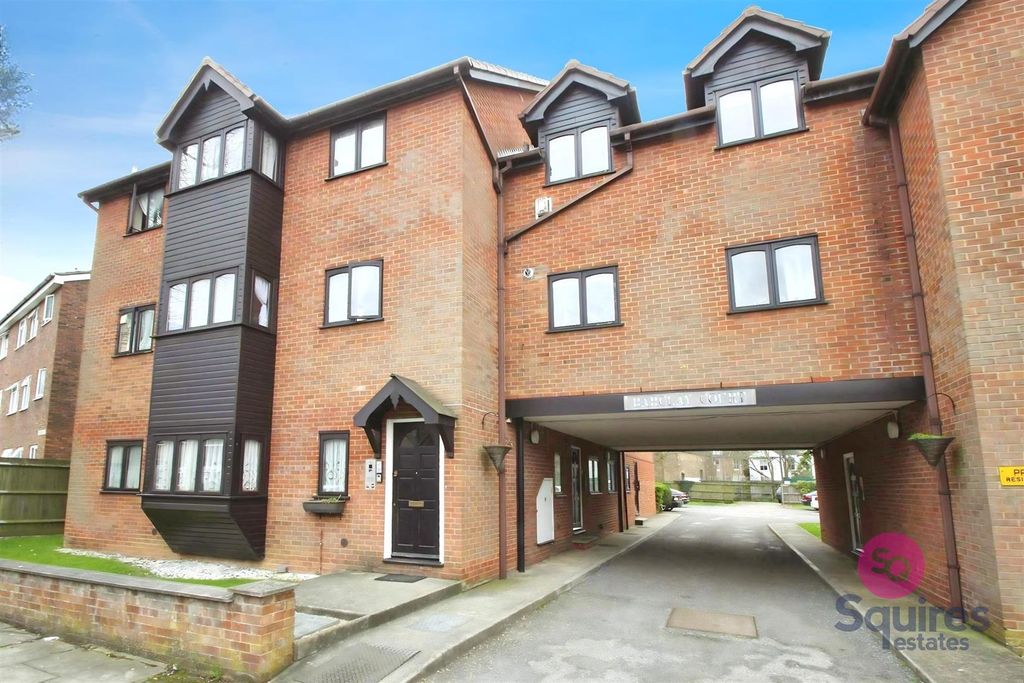 Property photo 1 of 5