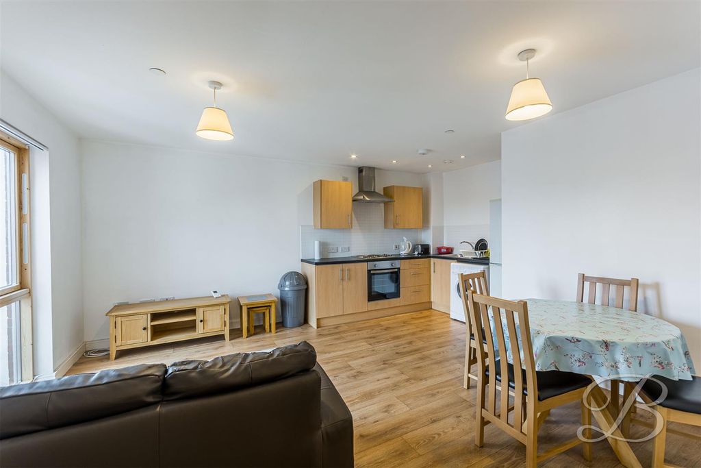 Property photo 2 of 13 Ccltd13.Jpg