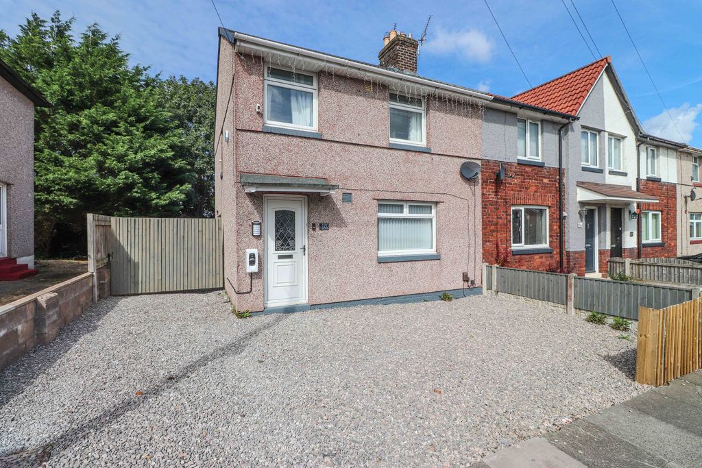 Property photo 1 of 16 External