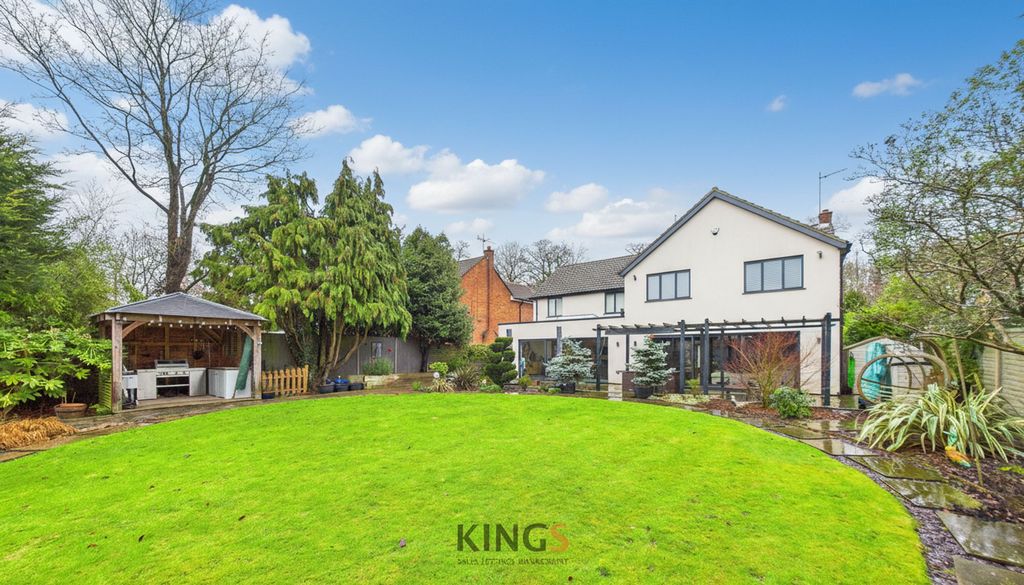Additional image 32 of 5 bed detached house for saleUpland Drive, Brookmans Park AL9