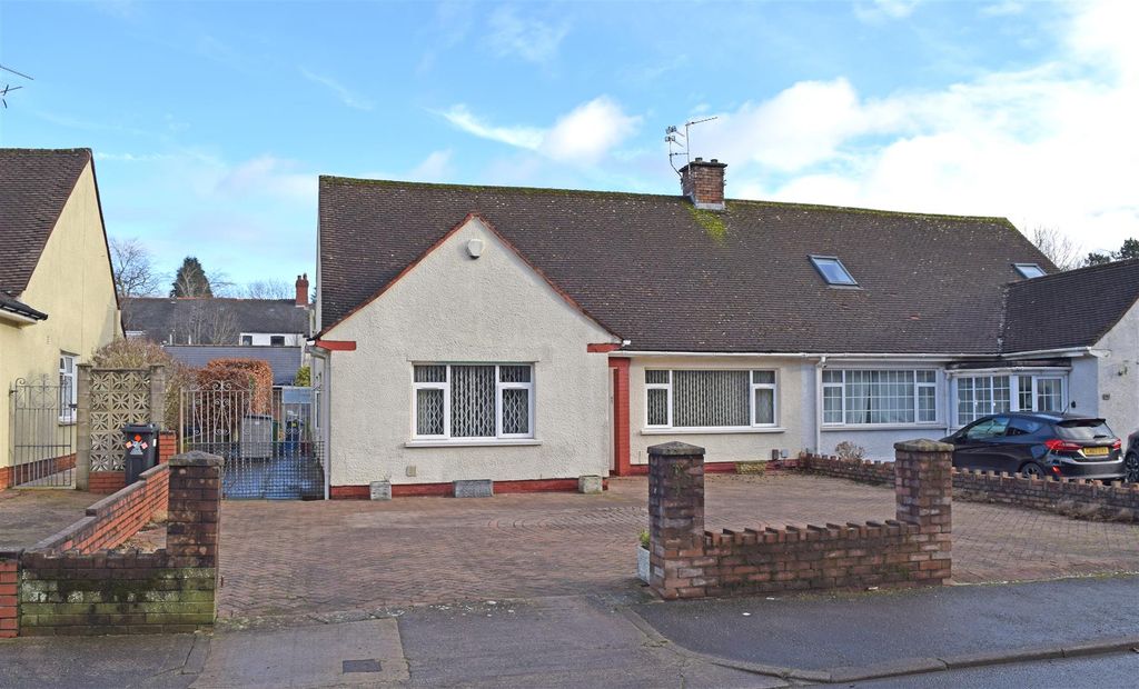 Property photo 1 of 9 Front.Jpg