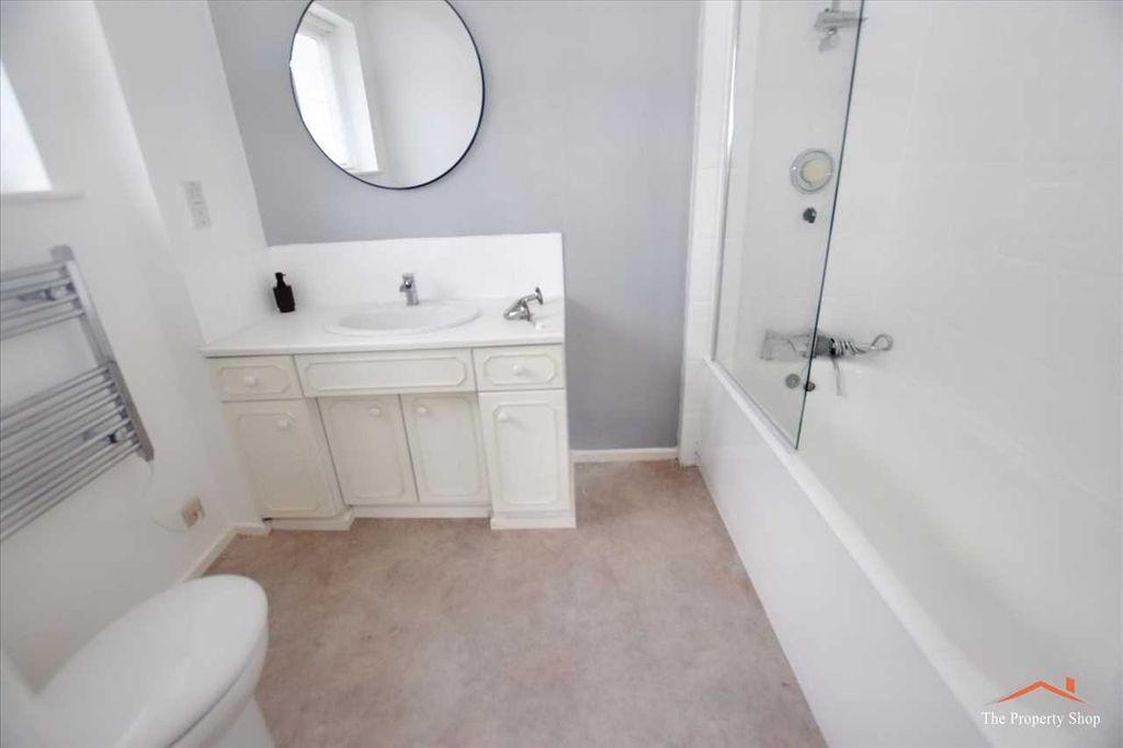 Additional image 8 of 5 bed detached house for salePenshurst Gardens, Edgware HA8