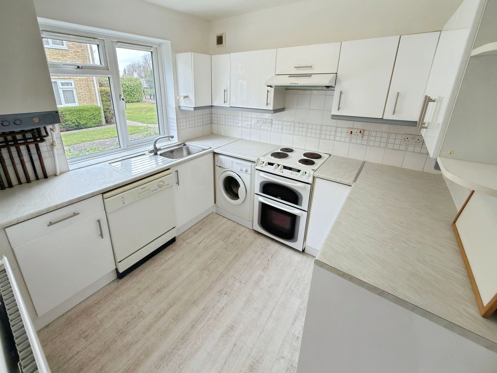 Property photo 2 of 8