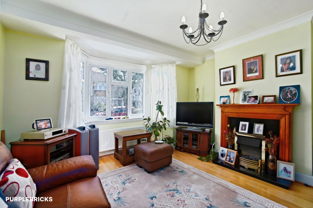 Property photo 2 of 20 Reception Room
