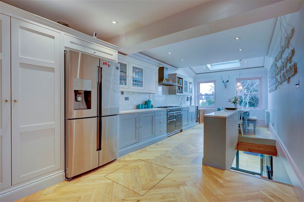 Property photo 2 of 16 Kitchen/Breakfast Room
