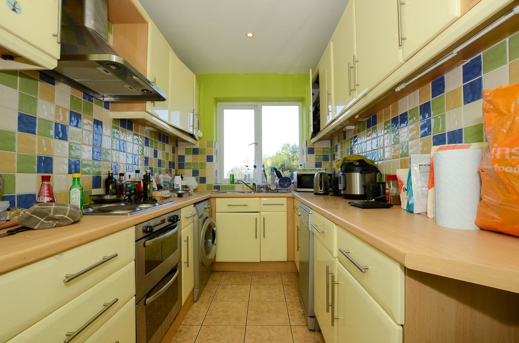 Property photo 3 of 10 Dsc_6407