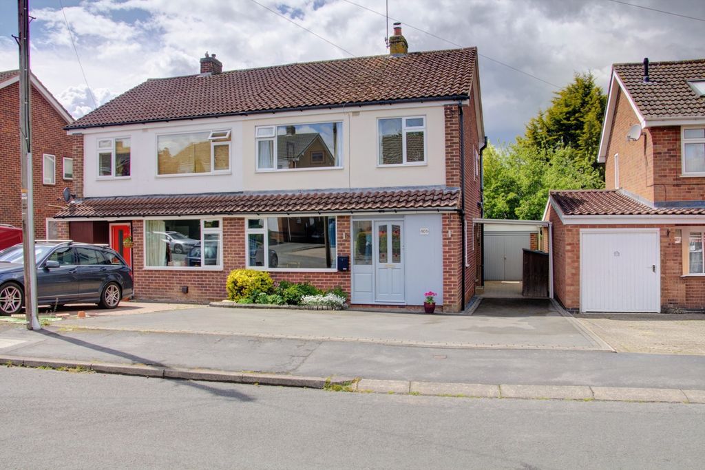 Property photo 1 of 10 Front - Woodcote Avenue Kenilworth - Matt Clinton