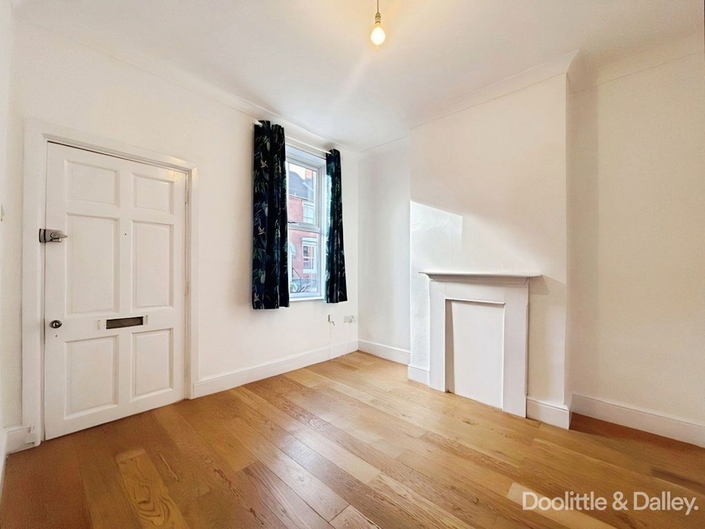 Property photo 2 of 11 Pbox-Img.Jpg