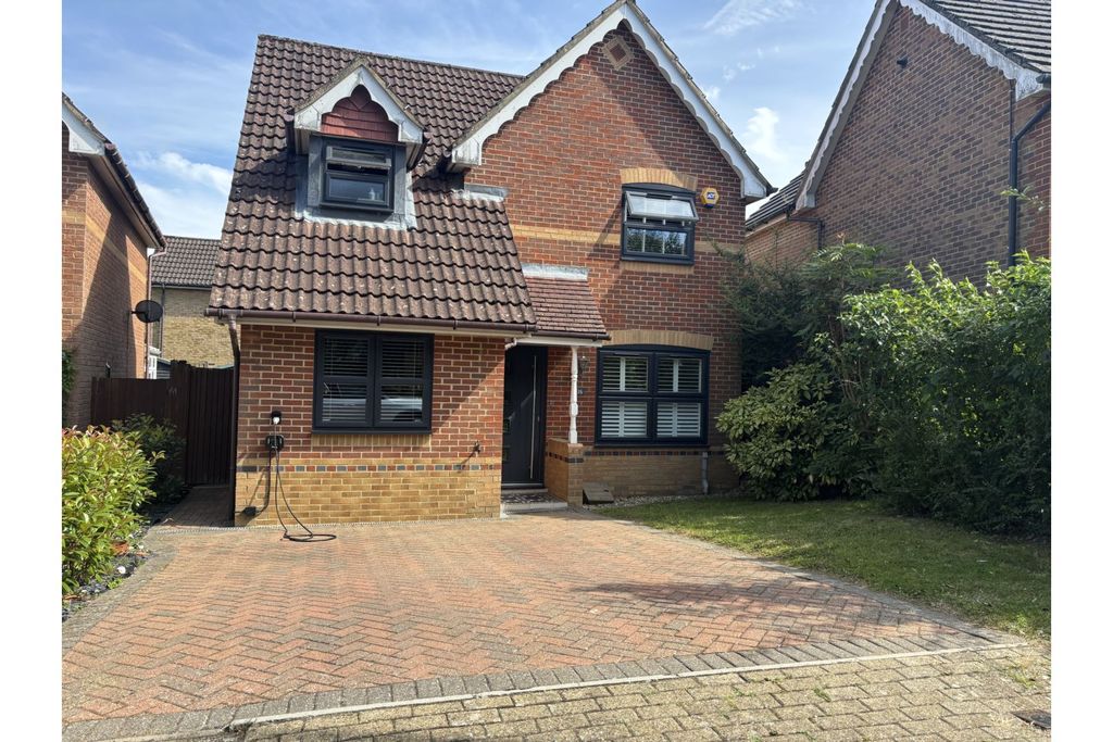Property photo 1 of 2