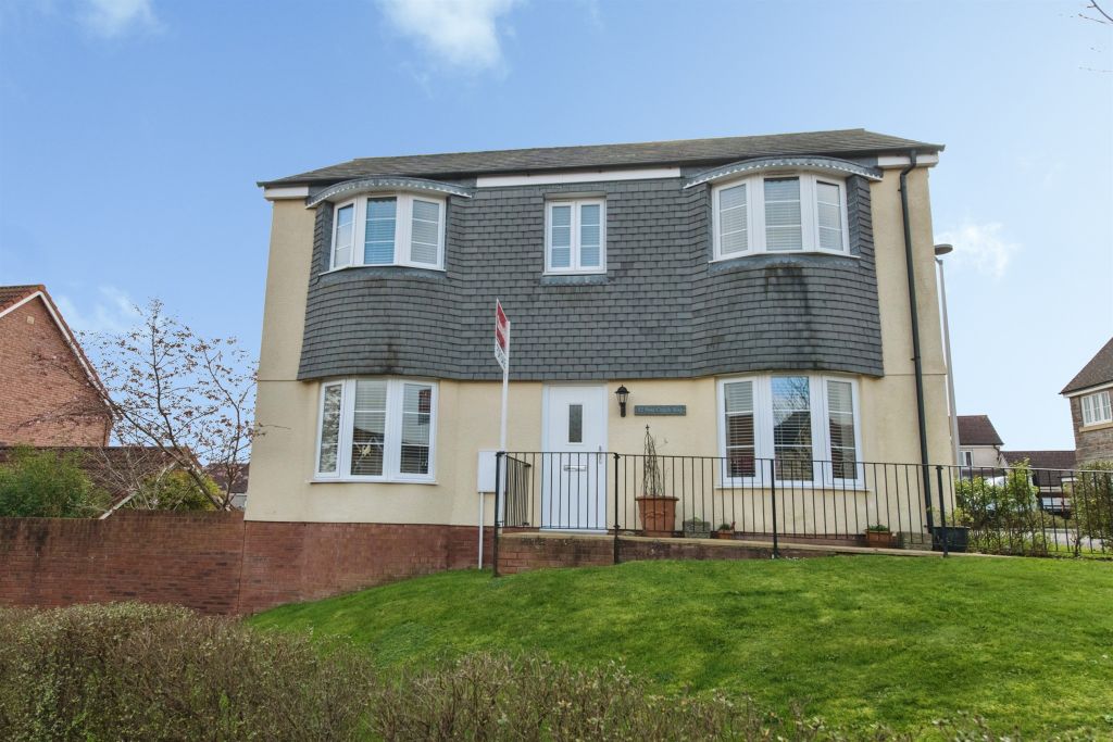 Property photo 1 of 18