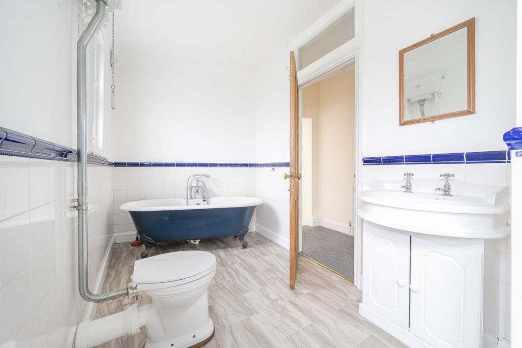 Property photo 2 of 7 1096355 (9)