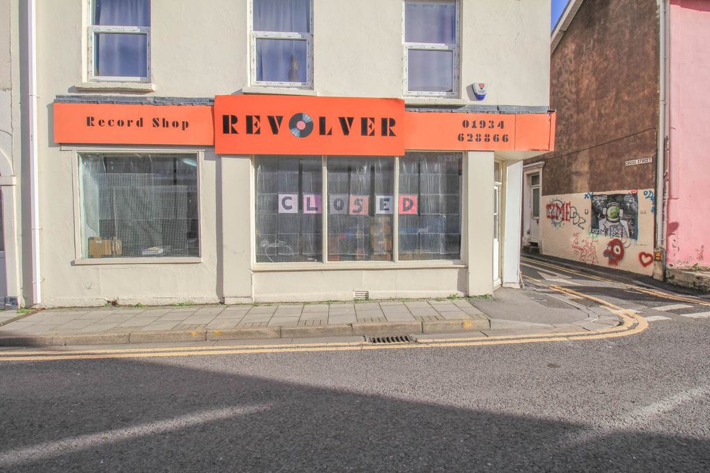 Property photo 2 of 2