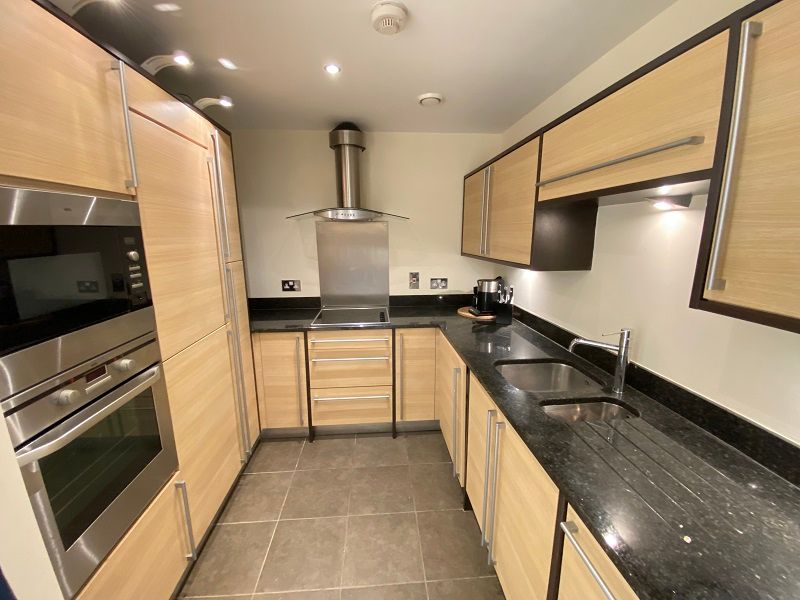 Property photo 3 of 6 Kitchen