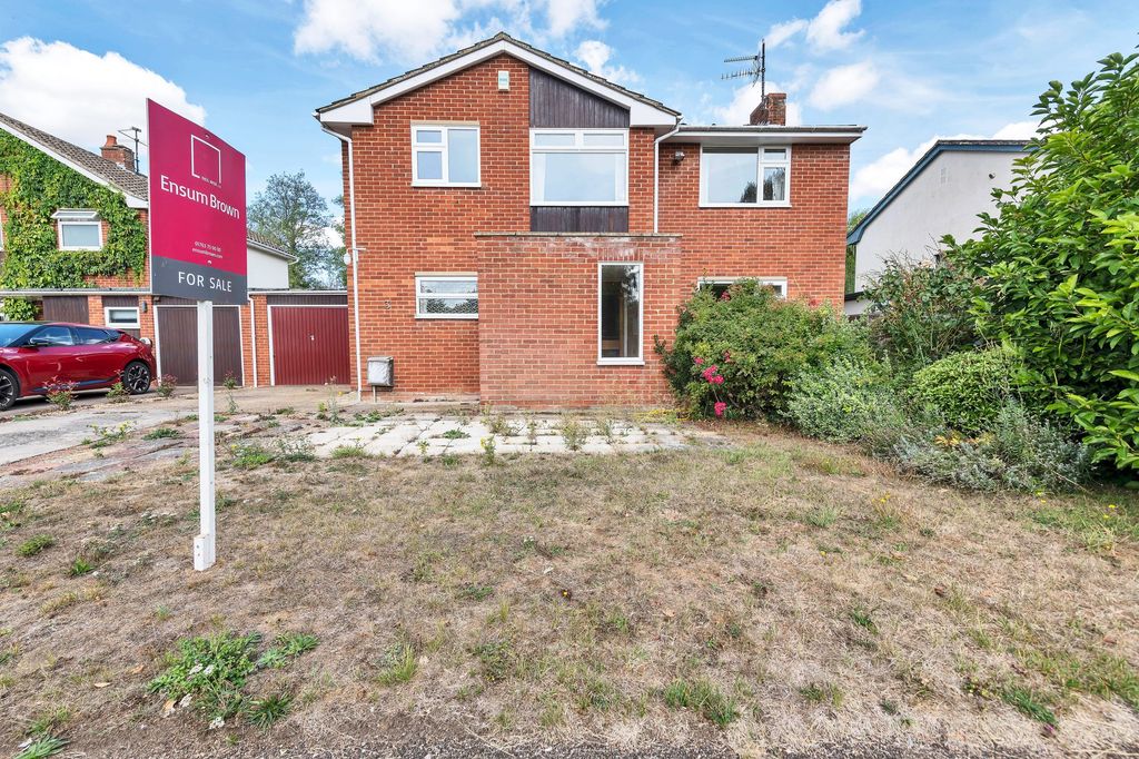 Property photo 1 of 19