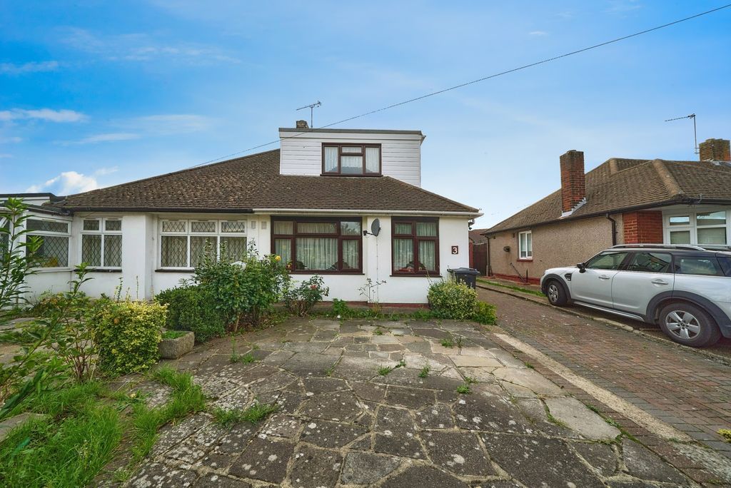 Property photo 1 of 17 Photo