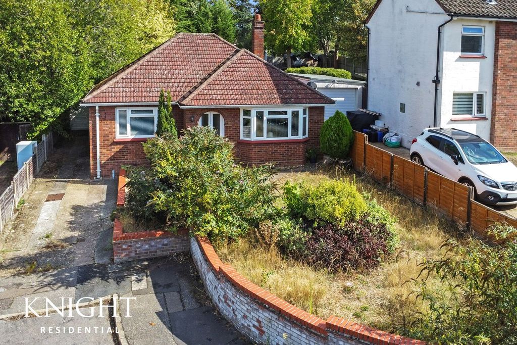 Property photo 1 of 12