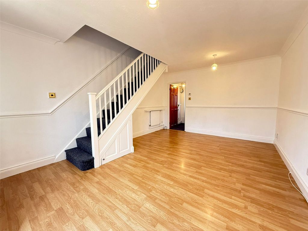 Property photo 2 of 11 Picture No. 19