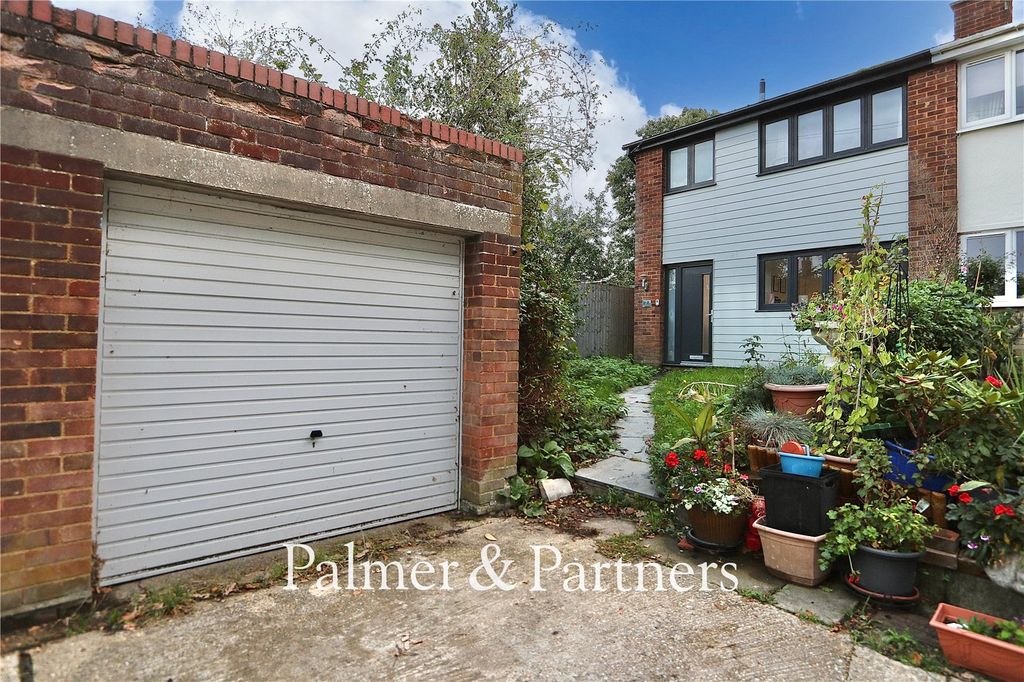 Property photo 1 of 24 Picture No. 07