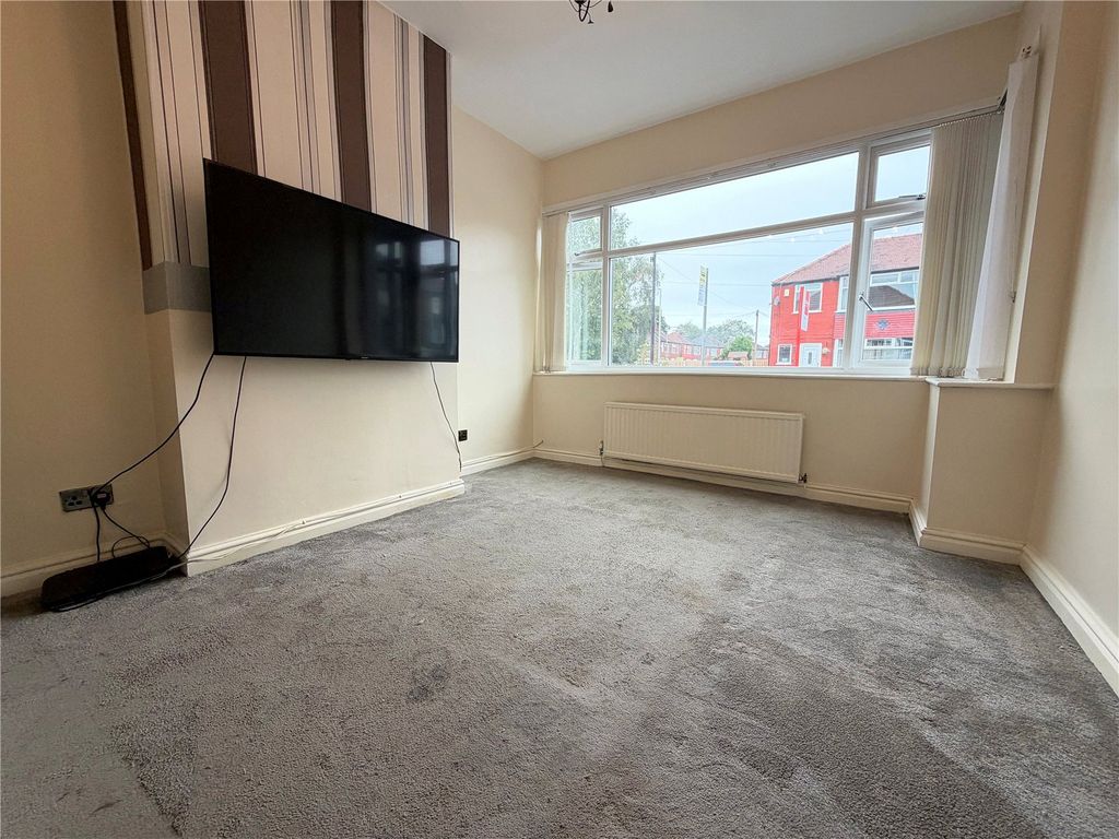 Property photo 2 of 14 Picture No. 02