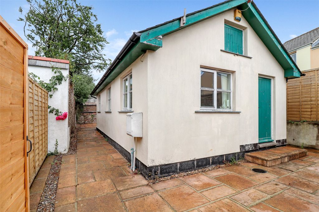 Property photo 1 of 7 Picture No. 07