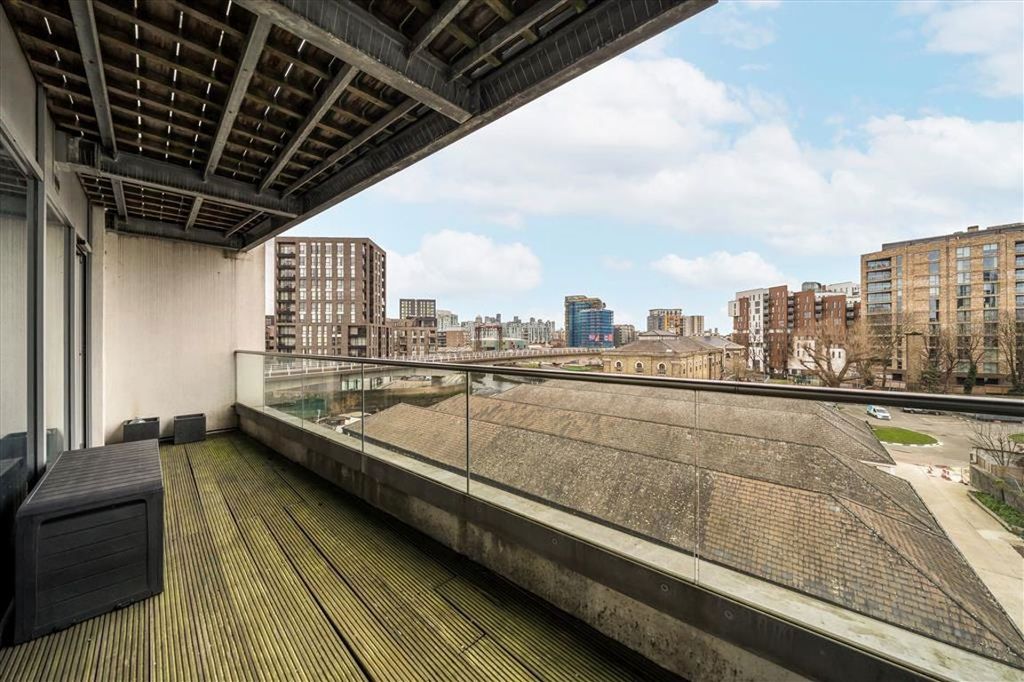 Property photo 2 of 6