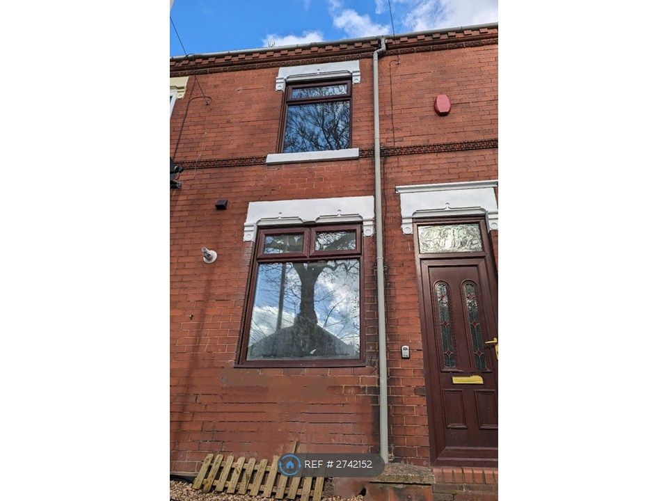 Property photo 2 of 23