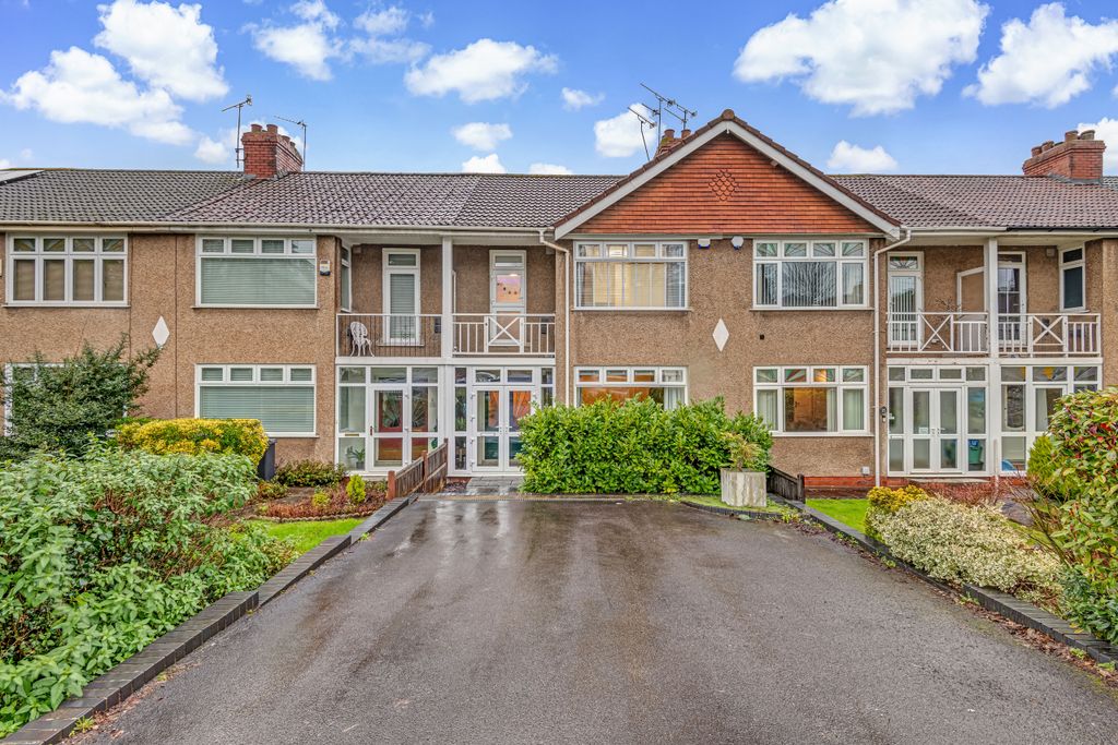 Property photo 1 of 41 Front