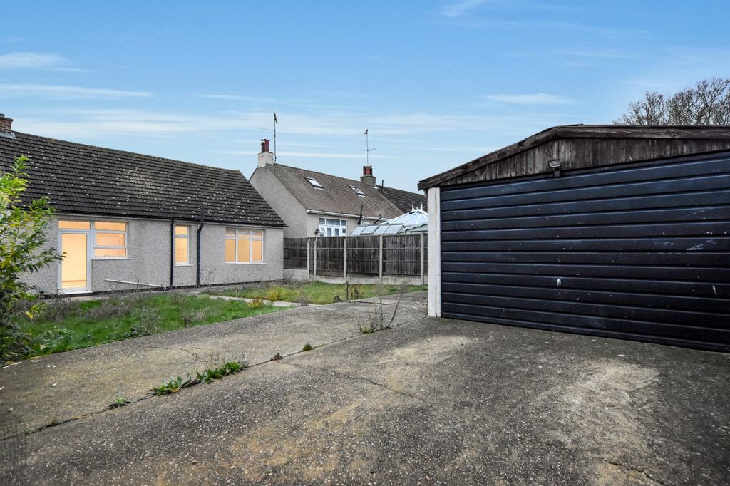 Property photo 2 of 23 Picture No. 05