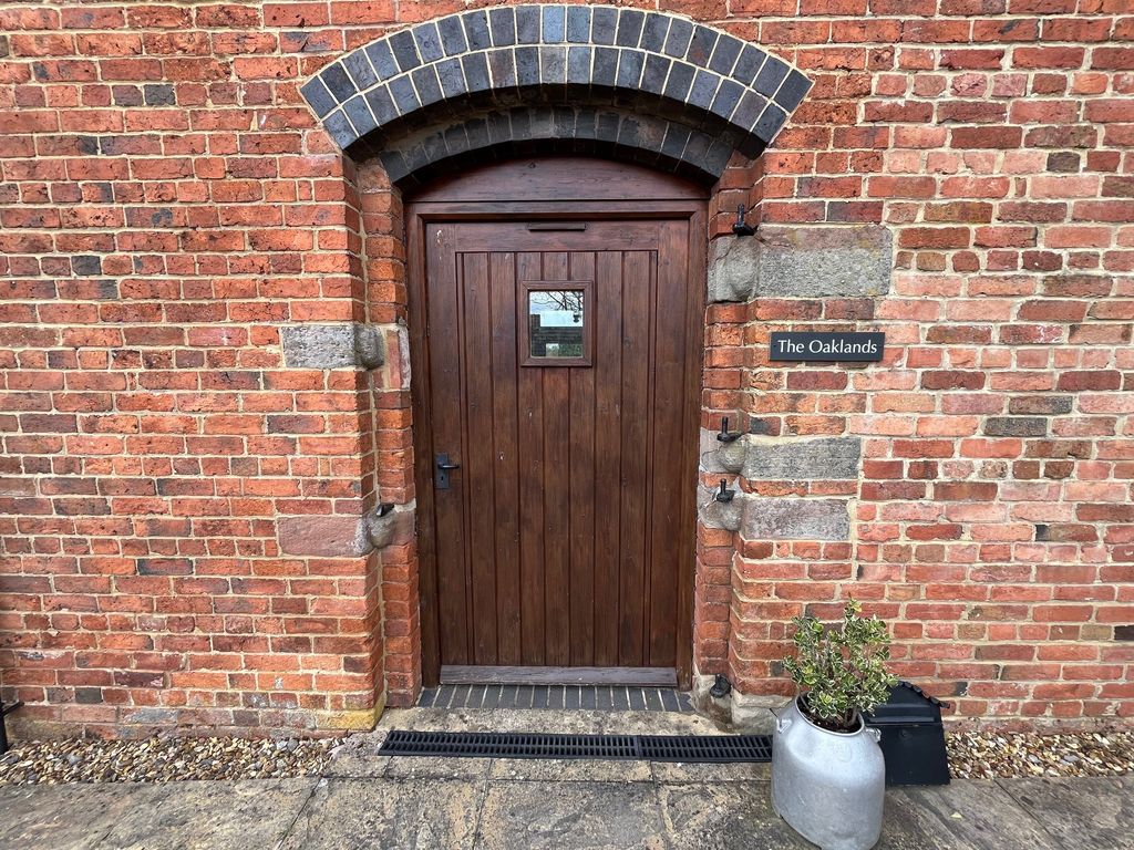 Property photo 3 of 26 Image