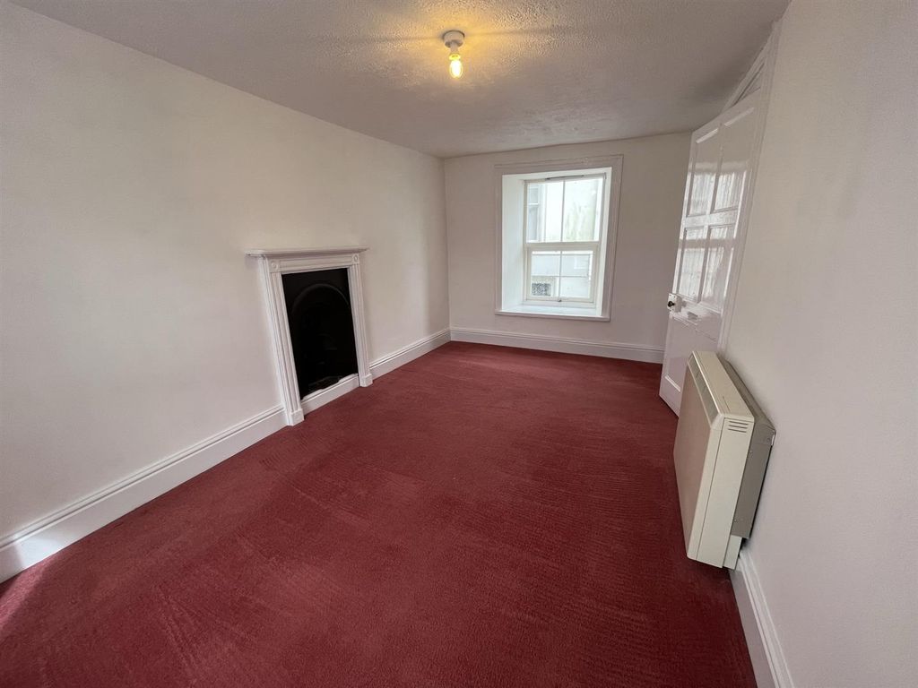 Property photo 3 of 8 Img_0156.Jpeg