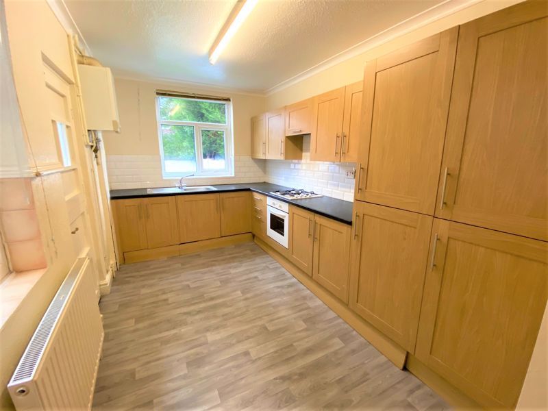Property photo 2 of 14 Photo 9