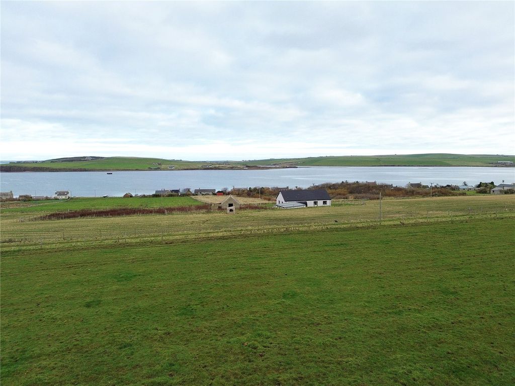 Property photo 2 of 4 View