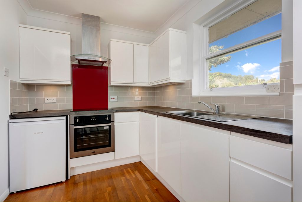 Property photo 3 of 16 Sc31ch1009
