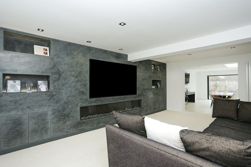 Property photo 2 of 20 Picture 2