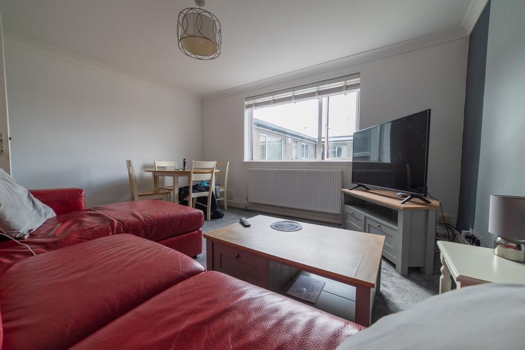 Property photo 3 of 9 Call 02920 454555 To Secure Your Viewing_3