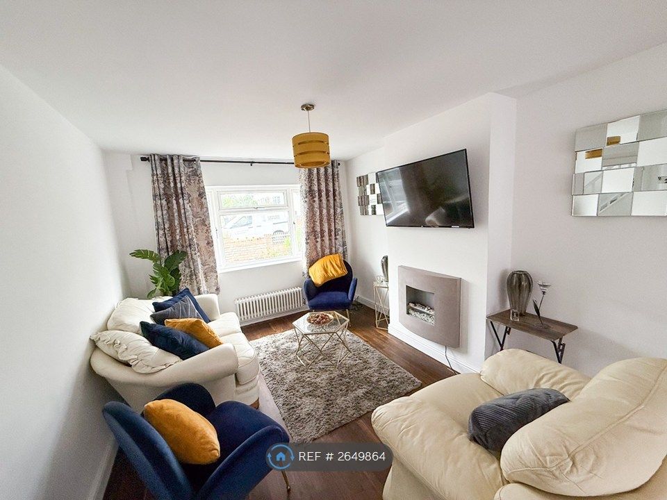 Property photo 1 of 26