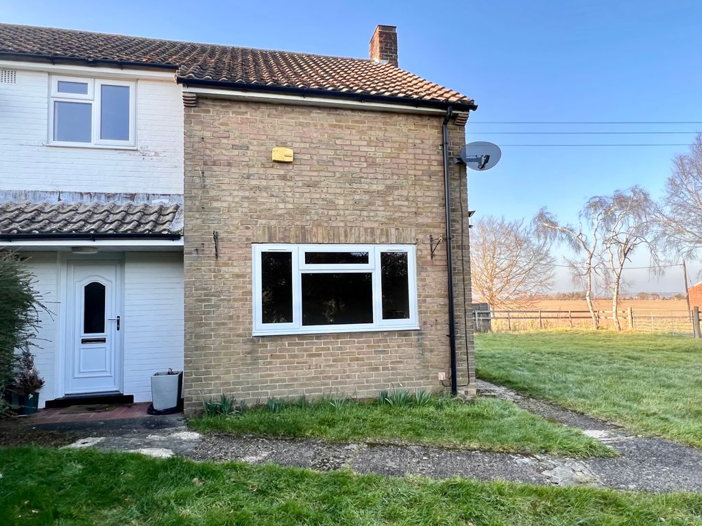 Property photo 1 of 12 Front