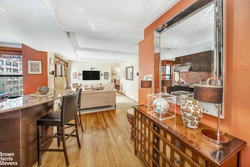 Property photo 3 of 13 <Alttext/>
