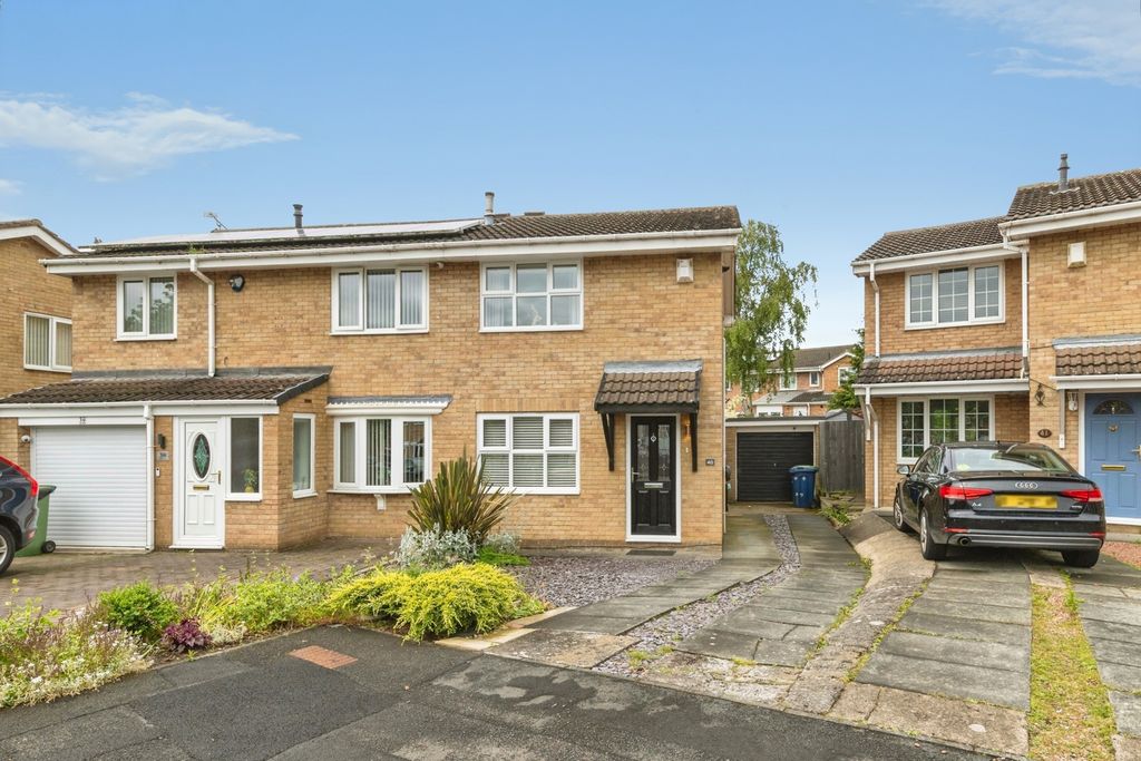 Property photo 1 of 18 Pbox-Img.Jpg